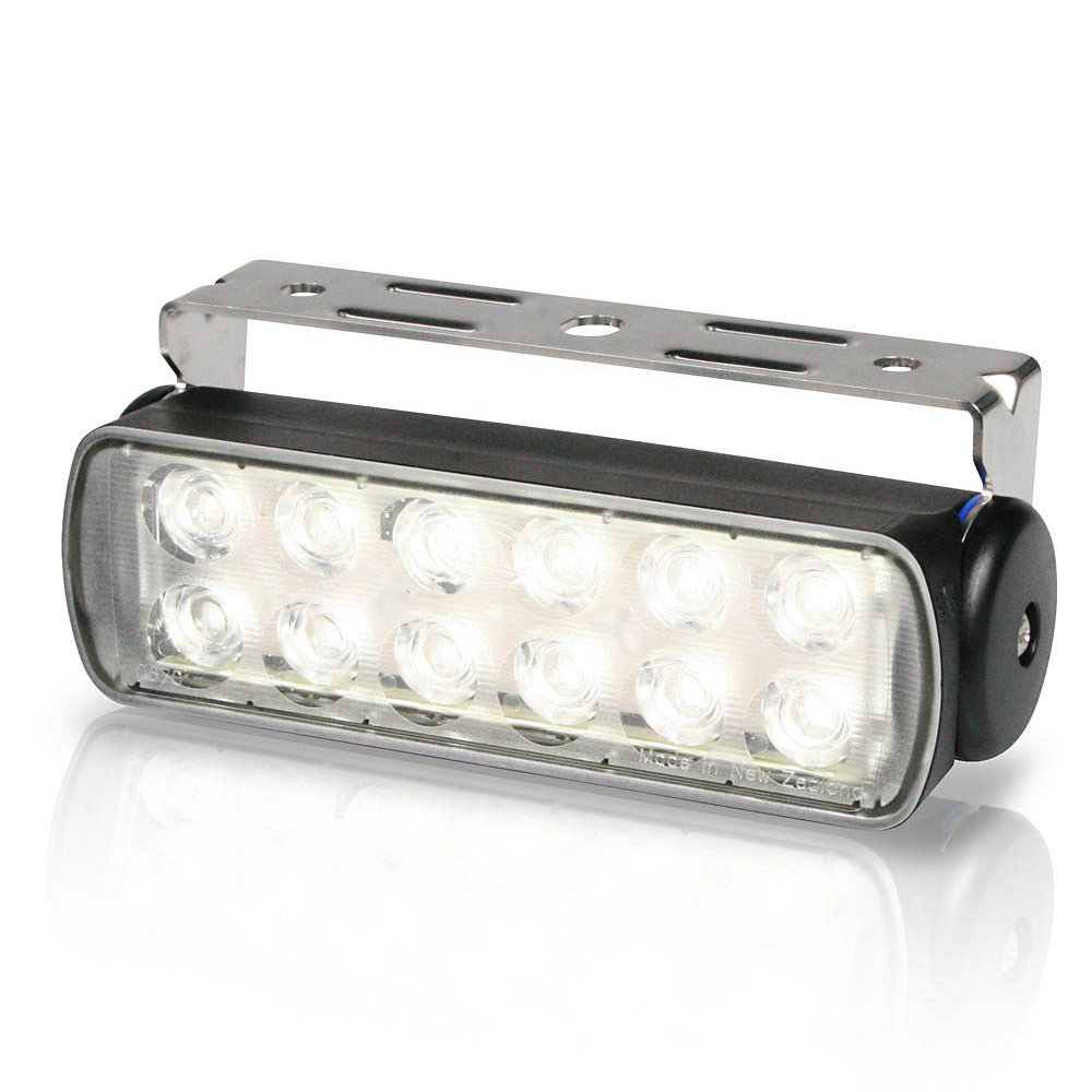 Hella Marine Serie 0670 Sea Hawk LED Deckscheinwerfer - Anbau, engstrahlend, Gehäuse schwarz