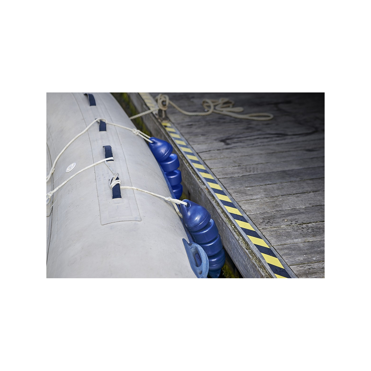Plastimo Rib Fender 12x48 Blau